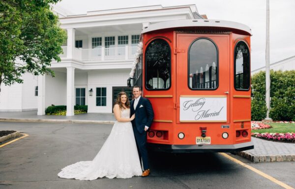 A ‘Springtime Pastels’ Wedding at the Shore