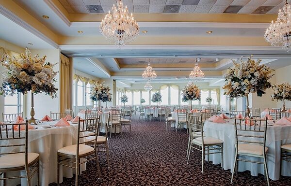 Harbor Point Gallery 11