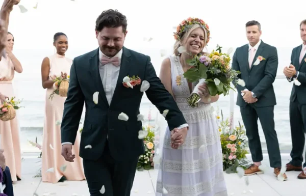 The wedding of A ‘Shorely in Love’-Themed Wedding With a ‘Retro-Beach’ Aesthetic Gallery 6