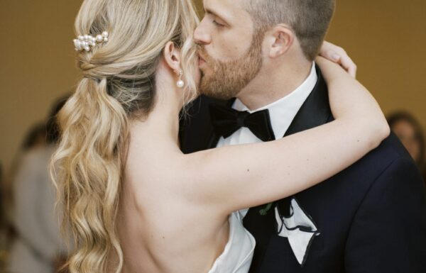 An English Garden-Themed Wedding in Somerset County