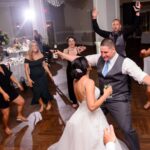 Jersey ‘Love Byrds’ Incorporate Their Last Name Into Fun Decor