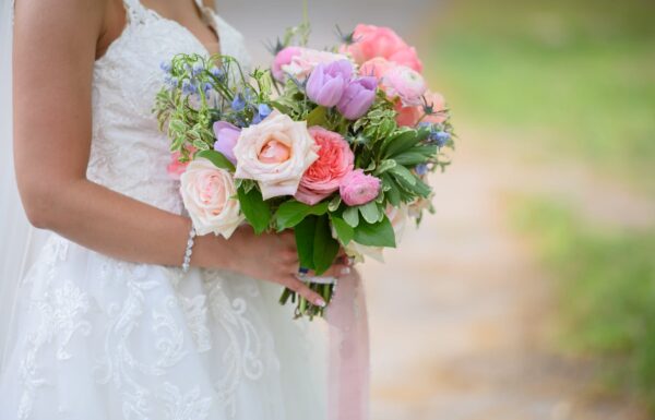 The wedding of Jersey ‘Love Byrds’ Incorporate Their Last Name Into Fun Decor Gallery 1