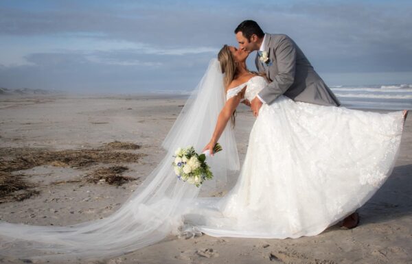 The Beach Wedding of Her Dreams Come True