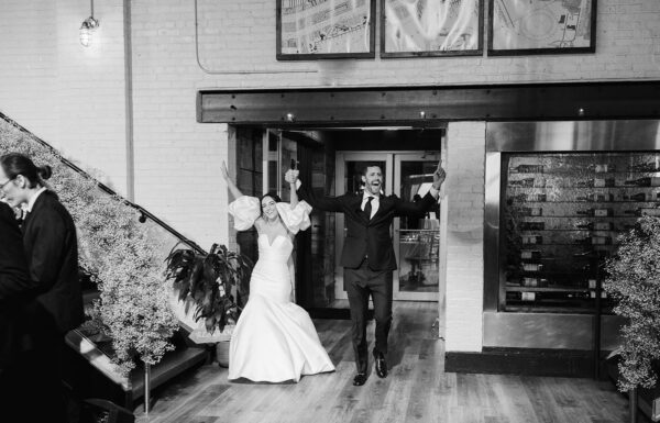 The wedding of This Couple Took Pics in a Vintage NYC Taxi Before Their Battello Wedding Gallery 14