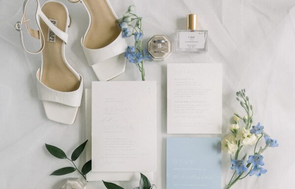 Modern Coastal Vibes at This Linwood Country Club Wedding