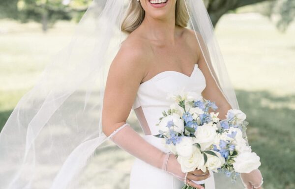 Modern Coastal Vibes at This Linwood Country Club Wedding