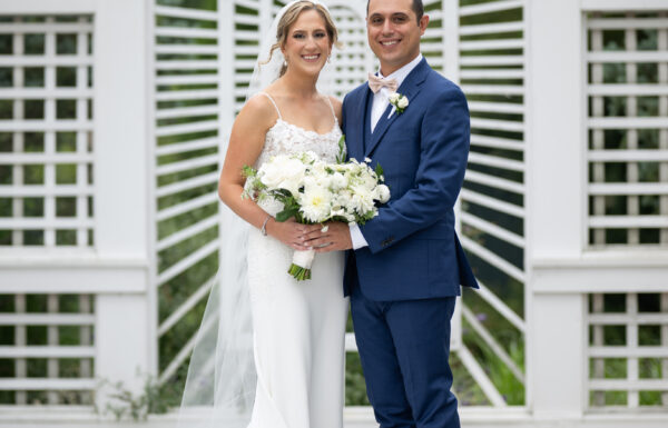They Chose Birchwood Manor When Their Original Venue Closed—and Loved Everything About It