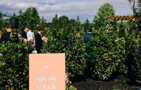 A ‘Tropical Citrus Disco’-Themed Wedding at Renault Winery