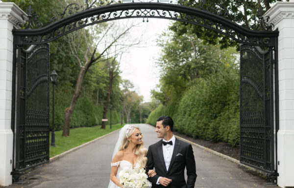 Romantic Flowers and Gold Butterfly Details Were Featured at This Shadowbrook at Shrewsbury Wedding