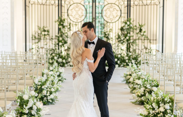 Romantic Flowers and Gold Butterfly Details Were Featured at This Shadowbrook at Shrewsbury Wedding