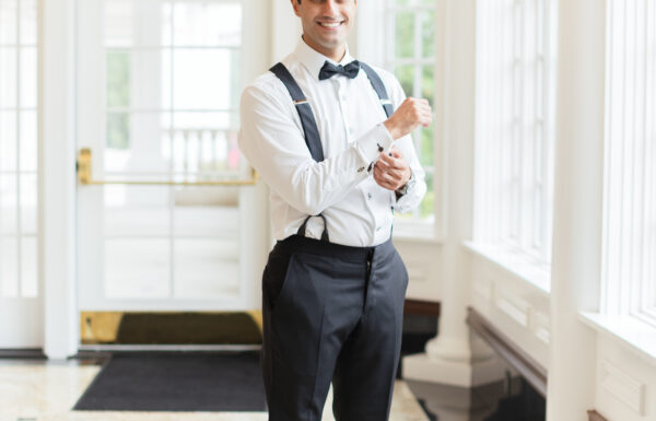 Romantic Flowers and Gold Butterfly Details Were Featured at This Shadowbrook at Shrewsbury Wedding