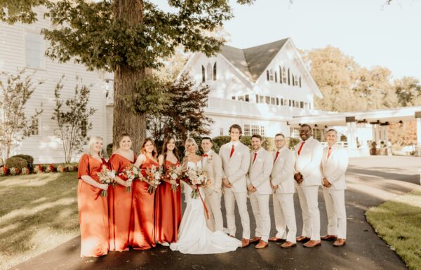 Horses Completed This Fall ‘Rustic-Glam’ Wedding at the Ryland Inn