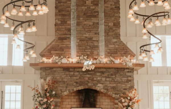 Horses Completed This Fall ‘Rustic-Glam’ Wedding at the Ryland Inn
