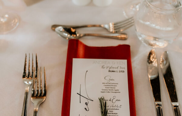 Horses Completed This Fall ‘Rustic-Glam’ Wedding at the Ryland Inn