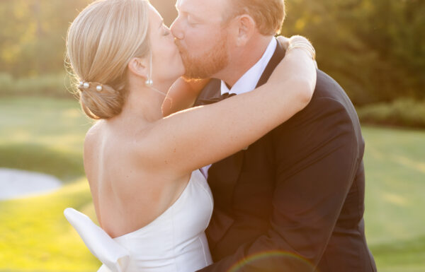 These Golf Lovers Had a ‘Garden Party’ Wedding at Hackensack Golf Club