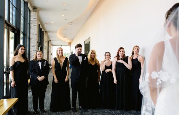 An Elegant Black, White & Gold Wedding at Park Avenue Club