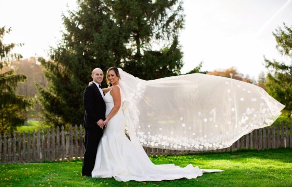 An Elegant Black, White & Gold Wedding at Park Avenue Club