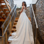 The Grounds Sparkled With a Layer of Snow at This Wedding