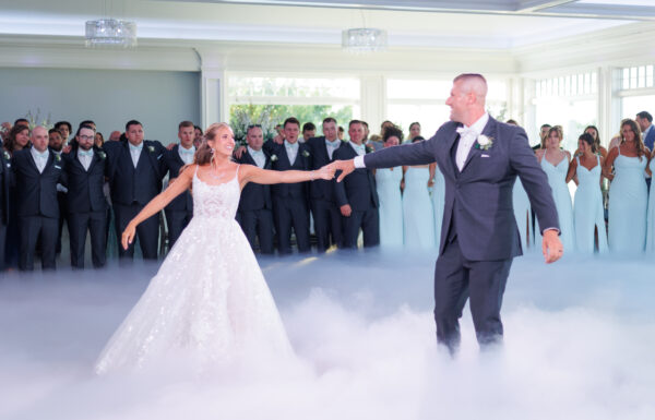 A Quintessential NJ Shore Love Story & Wedding