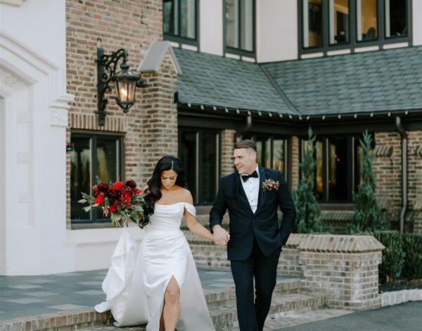 A Christmas-themed wedding at TillingHouse in New Jersey.