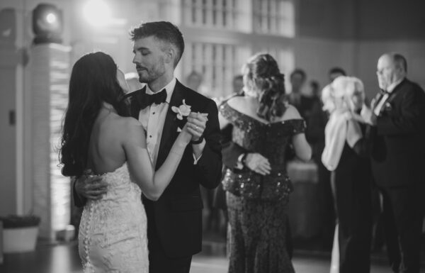 A wedding at the Park Avenue Club in New Jersey.