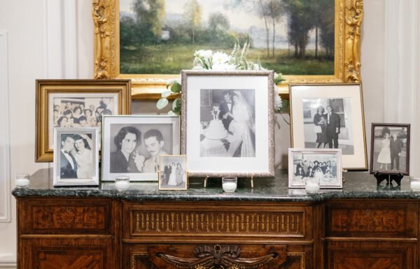 The Bride Received Her Grandmother’s Ring That She Wore for 70 Years at This Park Savoy Wedding