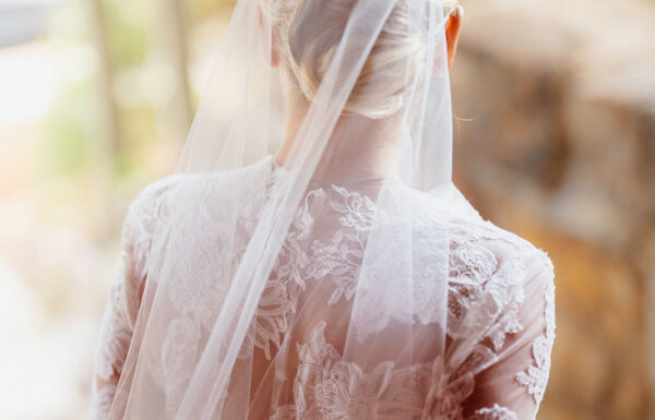 An elegant wedding at Pendry Natirar in New Jersey.