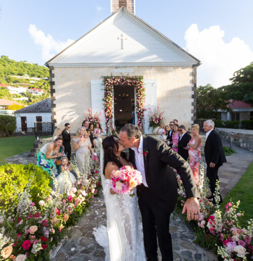The wedding of This Couple’s St. Barts Destination Wedding Was a “Garden Heaven” This NJ couple had a destination wedding in St. Barts.