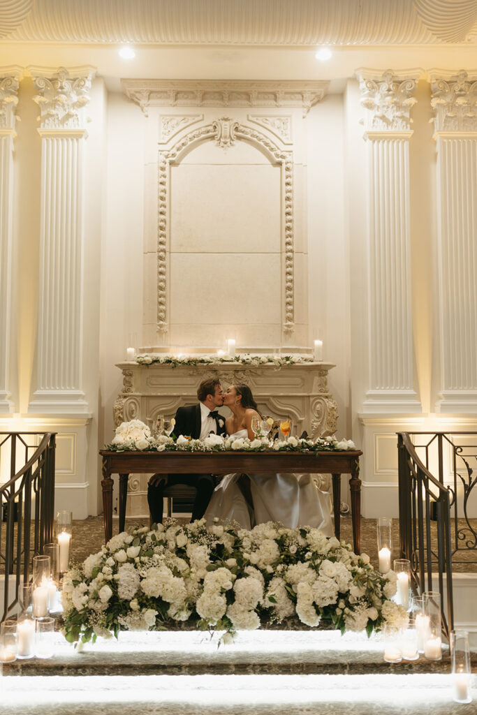A wedding at Nanina's in the Park.