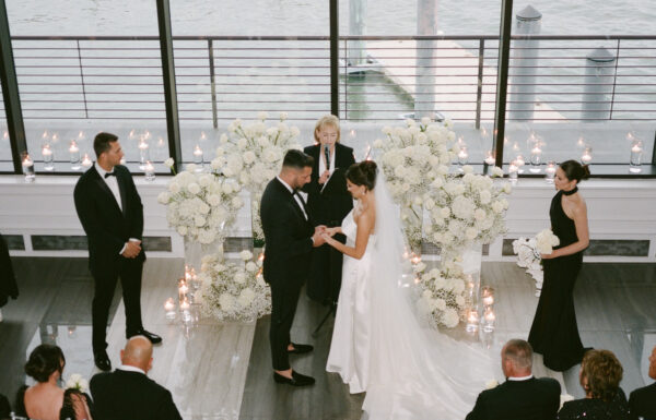 The wedding of Live Entertainment Plus a DJ Paired With Stunning NYC Views at This Hudson House Wedding A wedding at Hudson House in New Jersey. Gallery 6