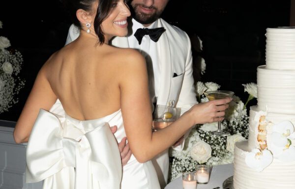 The wedding of Live Entertainment Plus a DJ Paired With Stunning NYC Views at This Hudson House Wedding A wedding at Hudson House in New Jersey. Gallery 15