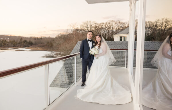 She Sat Behind Him in Geometry Class—16 Years Later, They Had a Classy Christmas Vibes Wedding at the Mill Lakeside Manor