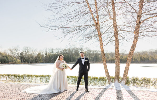 She Sat Behind Him in Geometry Class—16 Years Later, They Had a Classy Christmas Vibes Wedding at the Mill Lakeside Manor