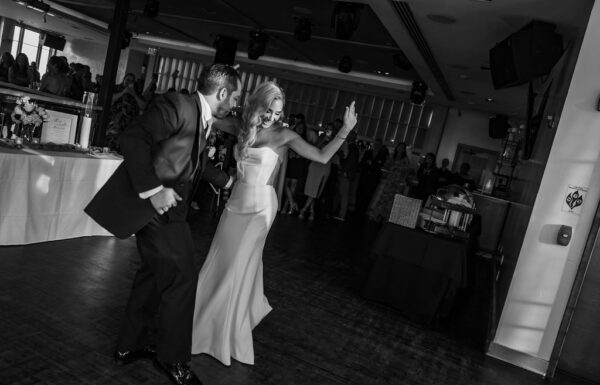 A Seaside Elegance Fourth of July Wedding at The Avenue