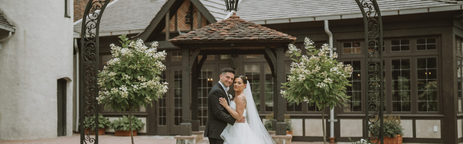 This Couple Got Married at The Same Venue Where They First Met