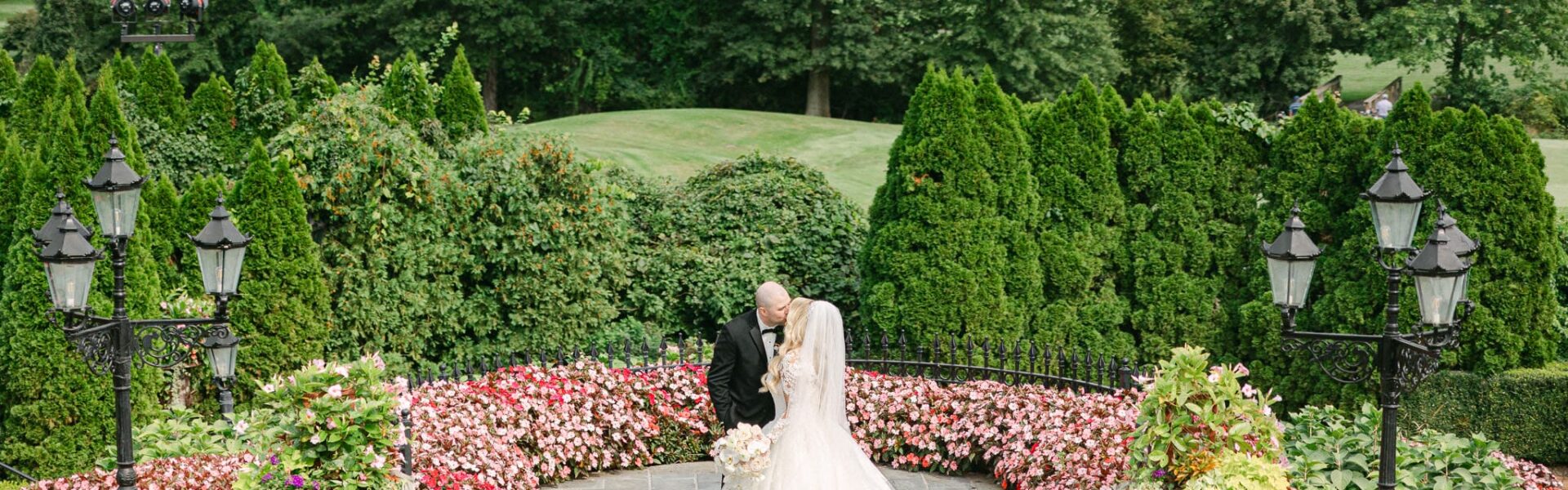 The Bride Wore a Royal-Inspired Gown With a ‘Bit of Jersey Sass’ At This Park Savoy Wedding