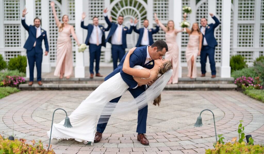 They Chose Birchwood Manor When Their Original Venue Closed—and Loved Everything About It