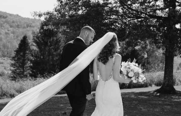 Alina Delfino Photography Alina Delfino Photography is a wedding photographer in New Jersey. Gallery 9