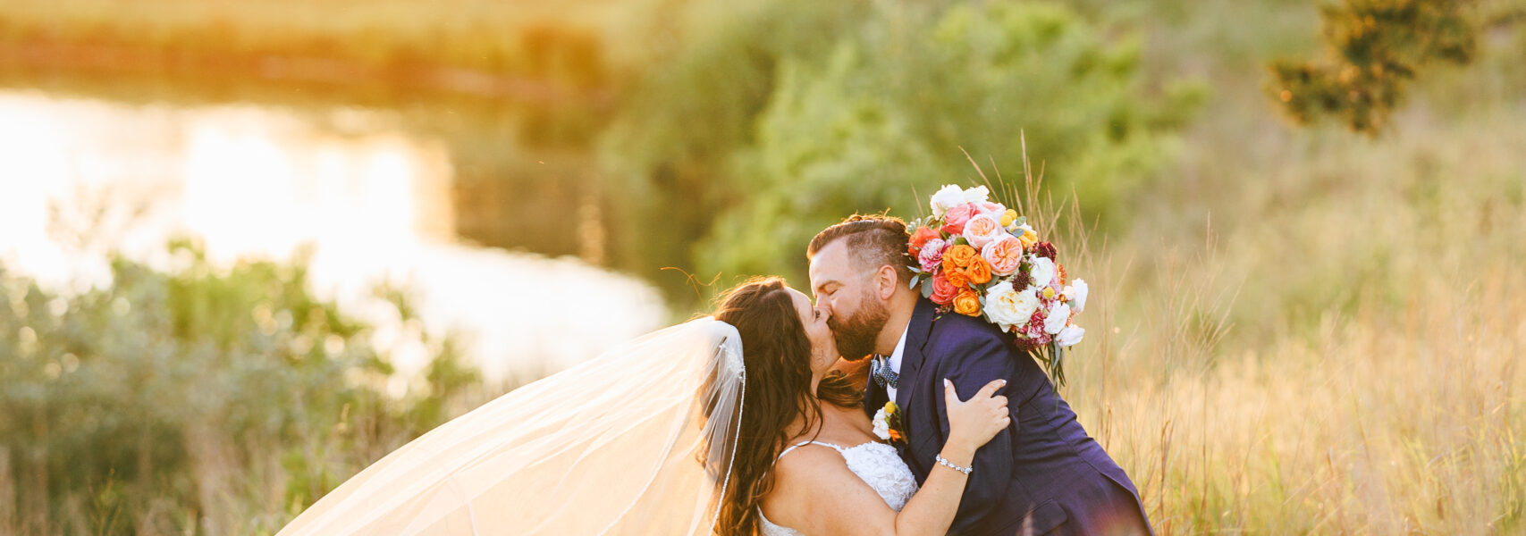 A ‘Tropical Citrus Disco’-Themed Wedding at Renault Winery
