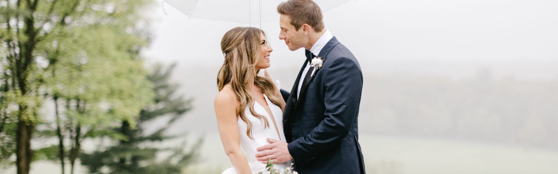 Rain at This Natirar Wedding Created a Dreamy Vibe and Gorgeous Photos