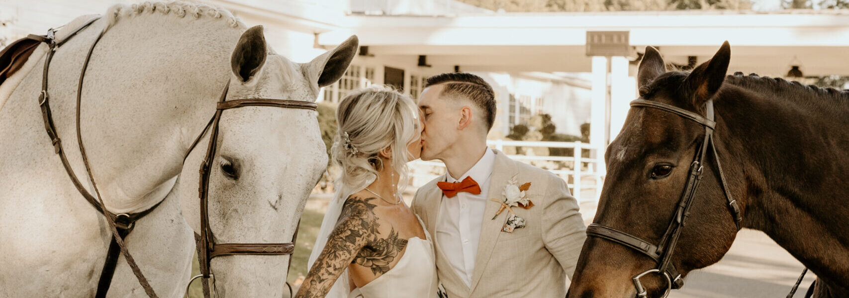 Horses Completed This Fall ‘Rustic-Glam’ Wedding at the Ryland Inn