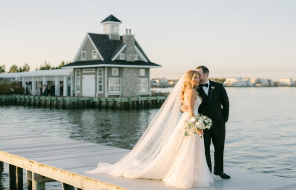 High School Sweethearts Tie the Knot in a Minimalist Coastal-Chic Wedding