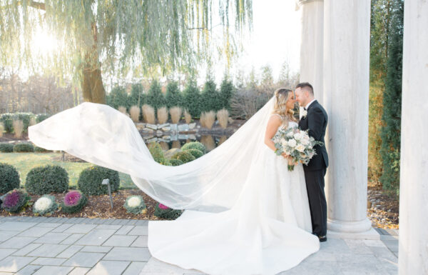 Pro Dancer Bride and Her Team Rocked The Reception With High-Energy Performance