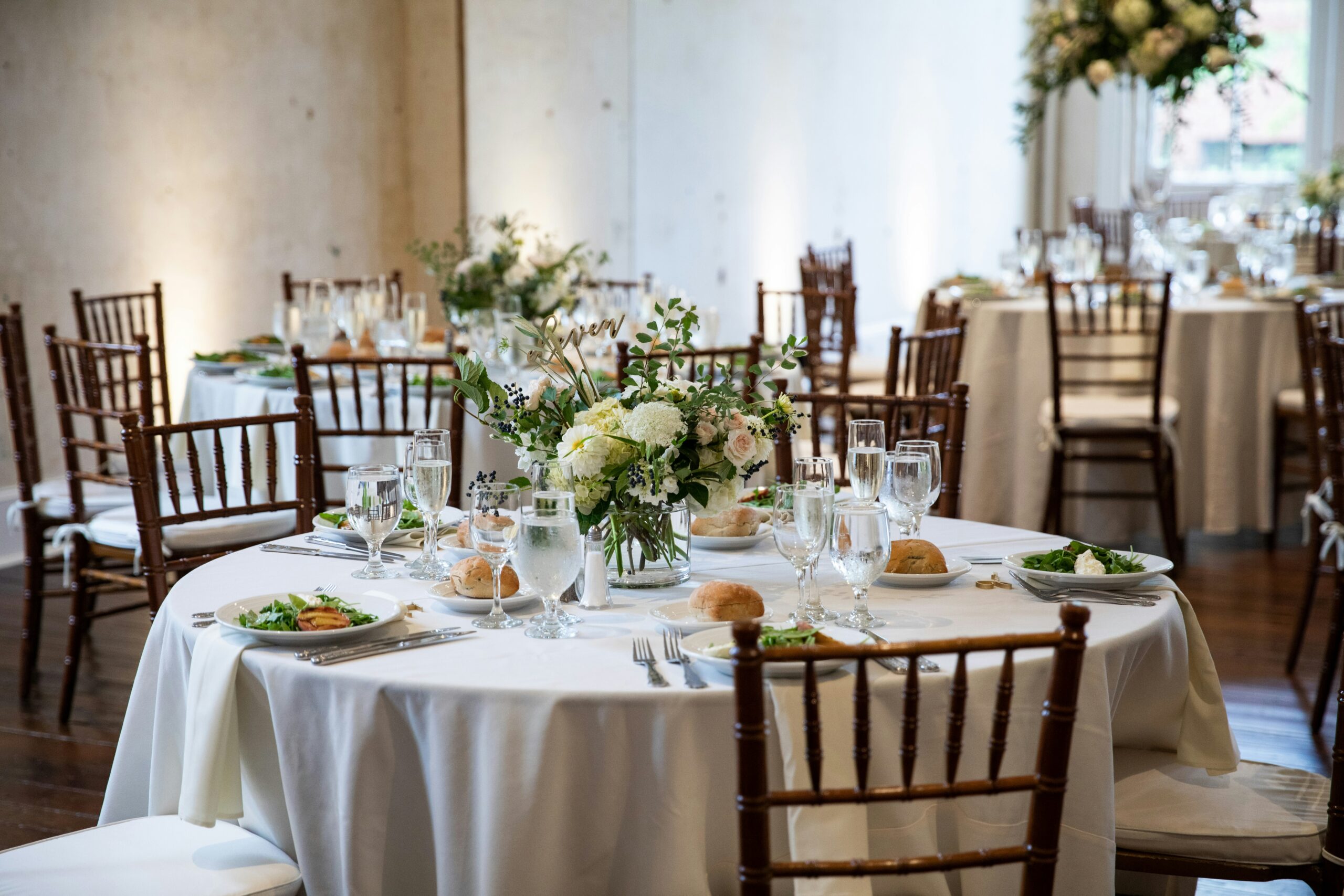 There are many affordable wedding venues in NJ.