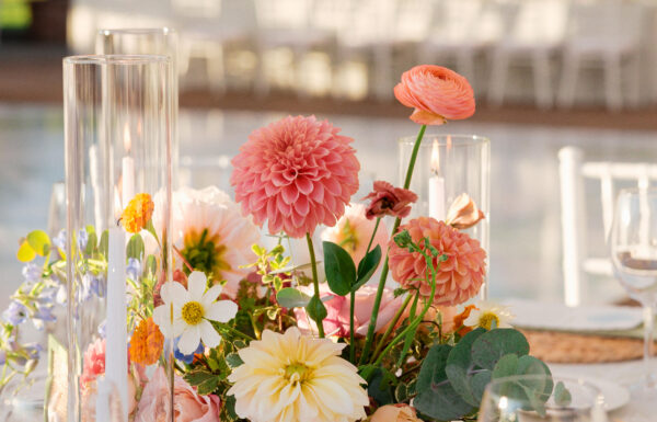 After 43 Weddings as Guests, This Couple Knew Exactly What They Wanted at Union League National