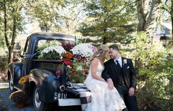 A wedding at the Inn at Millrace Pond in Hope NJ.