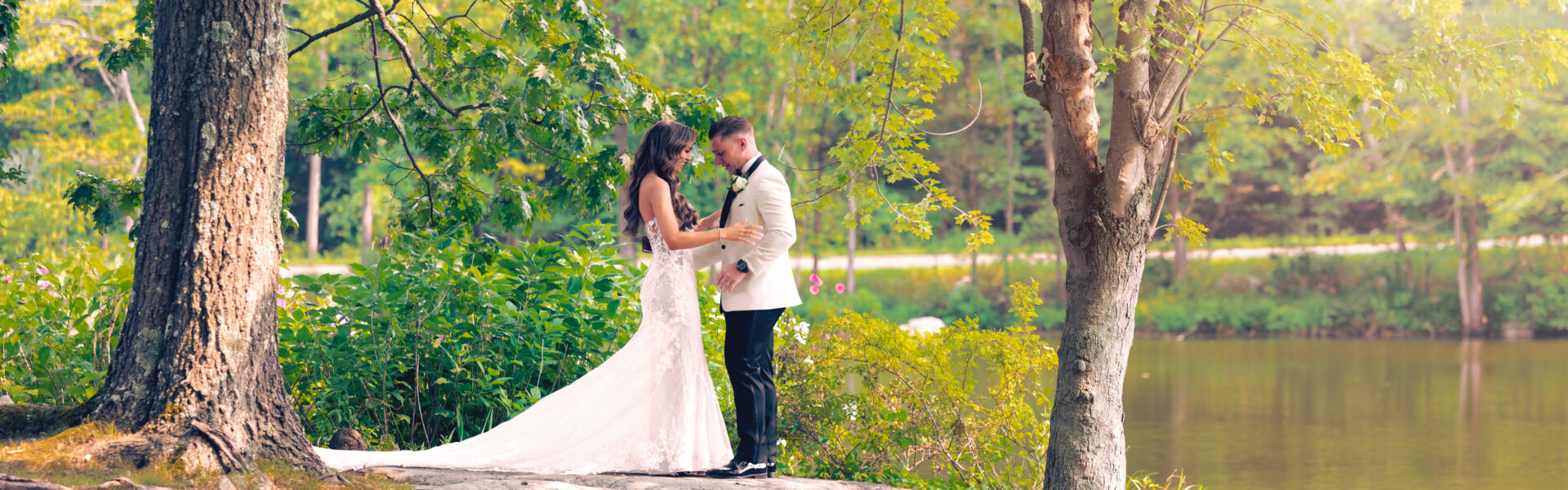 She Planned Her Perona Farms Wedding in Just Two Months—While She Was Four Months Pregnant