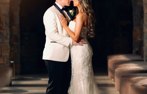A wedding at Perona Farms in Andover NJ that was planned in just two months.