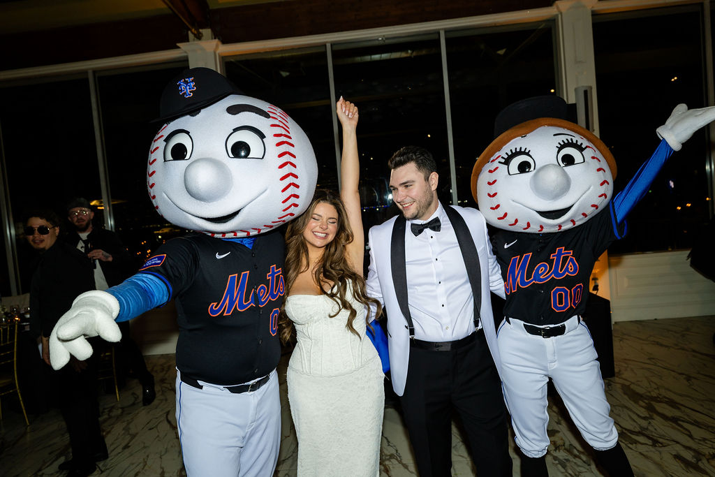 A wedding at Liberty House in Jersey City NJ.