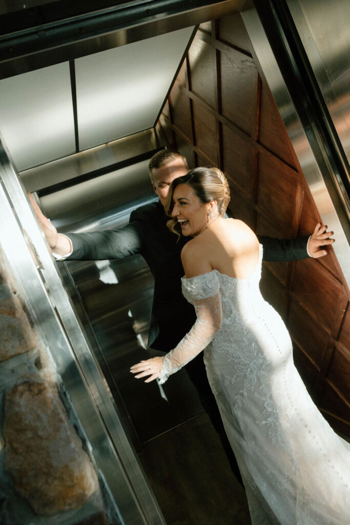 A wedding at the Logan Inn in New Hope PA.